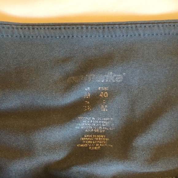 Womens size medium gray Marika ankle length legging with cutout - Picture 6 of 9